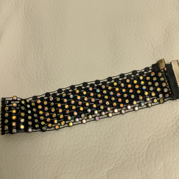 Choaker - Picture 5 of 6